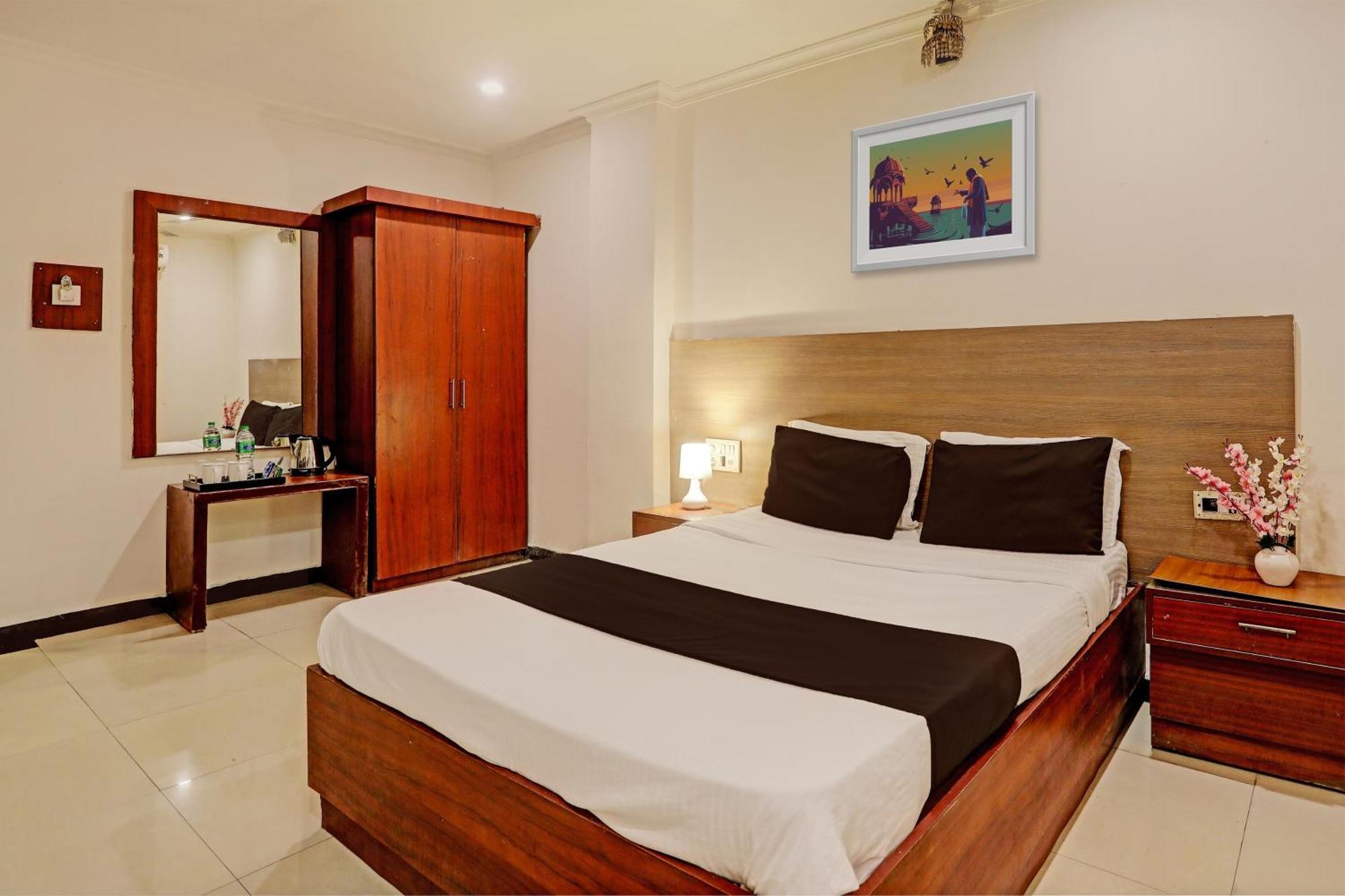 Hotel O 14726 Hotel Vaishnavi Park Secundurabad Buitenkant foto